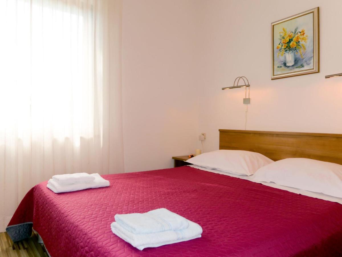 Apartment Urdih - Krk316 By Interhome *